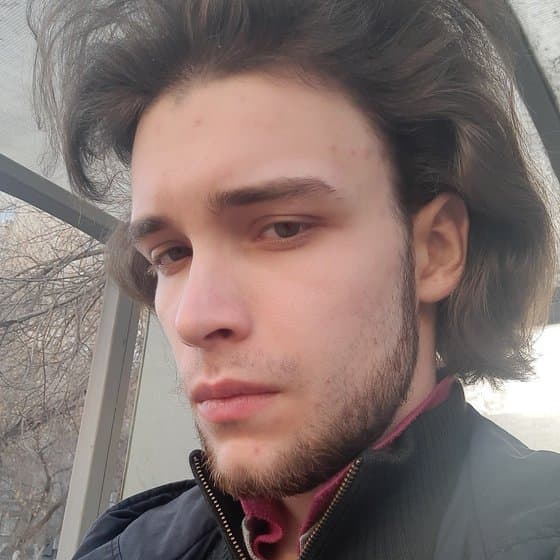 Данил Маслов